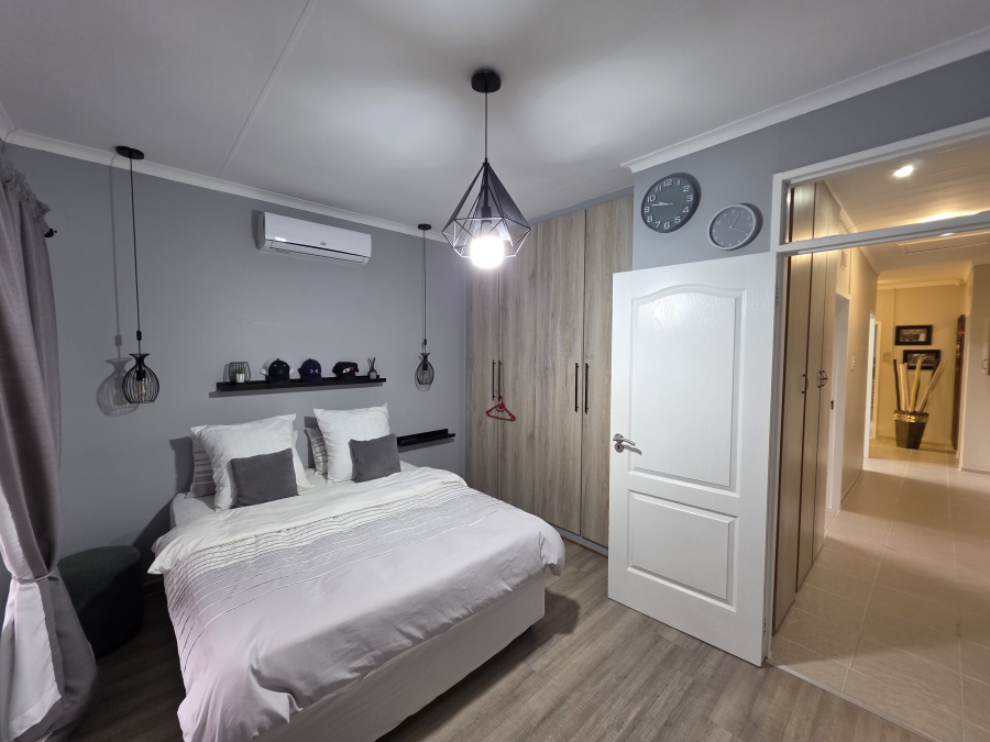 3 Bedroom Property for Sale in Flamingo Park Free State